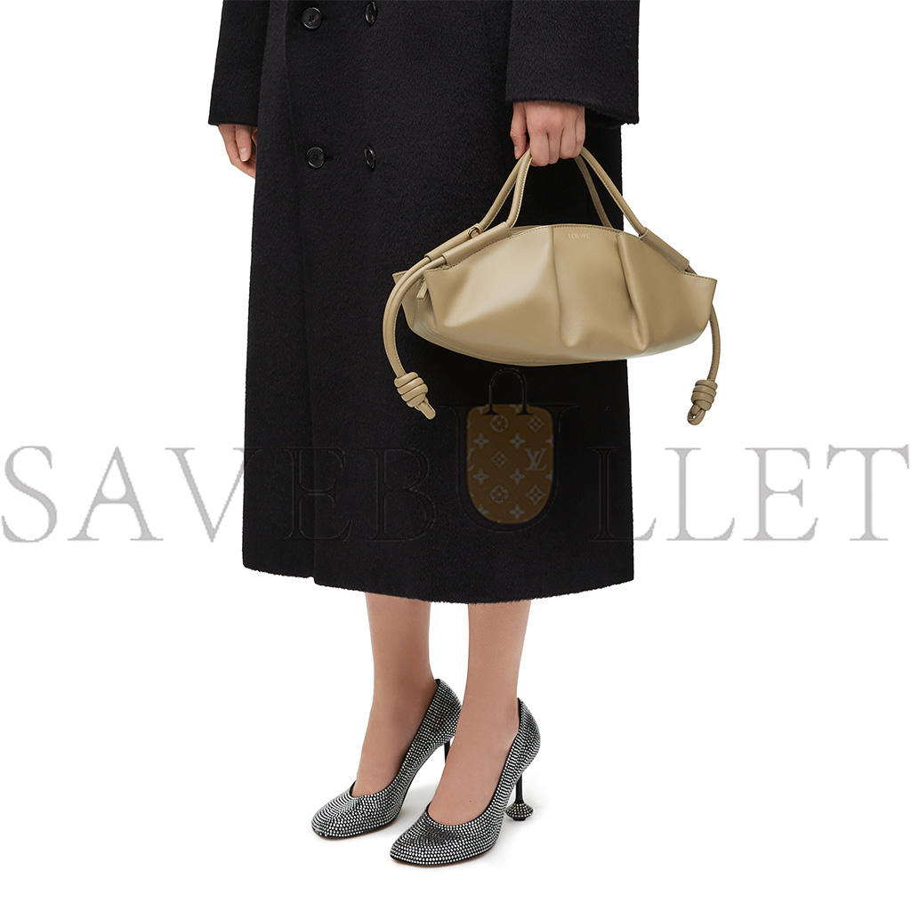 l*ew* small paseo bag in shiny nappa calfskin a709p48x02 (35x21x11.5cm)